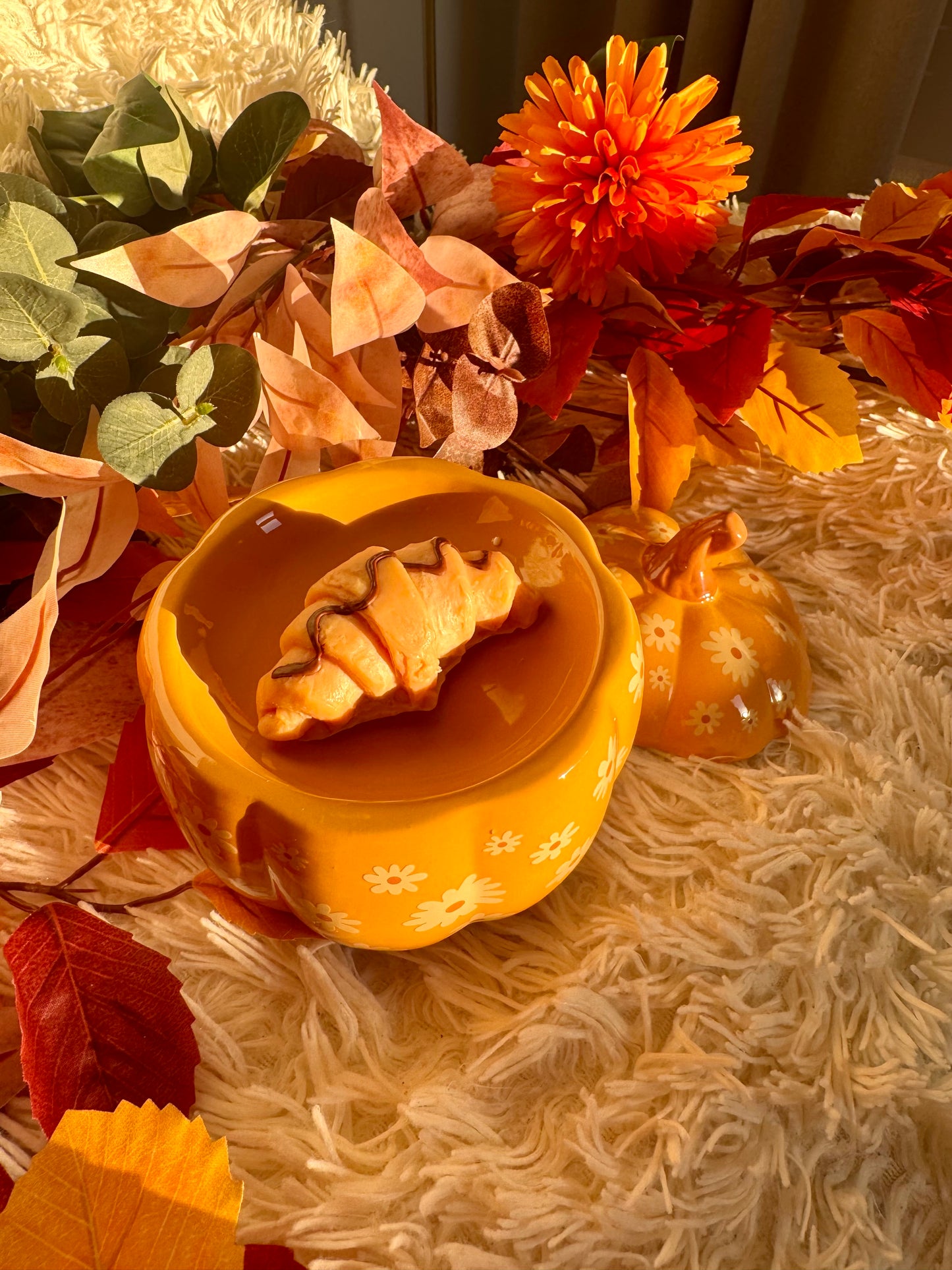 Wax melts XL croissants