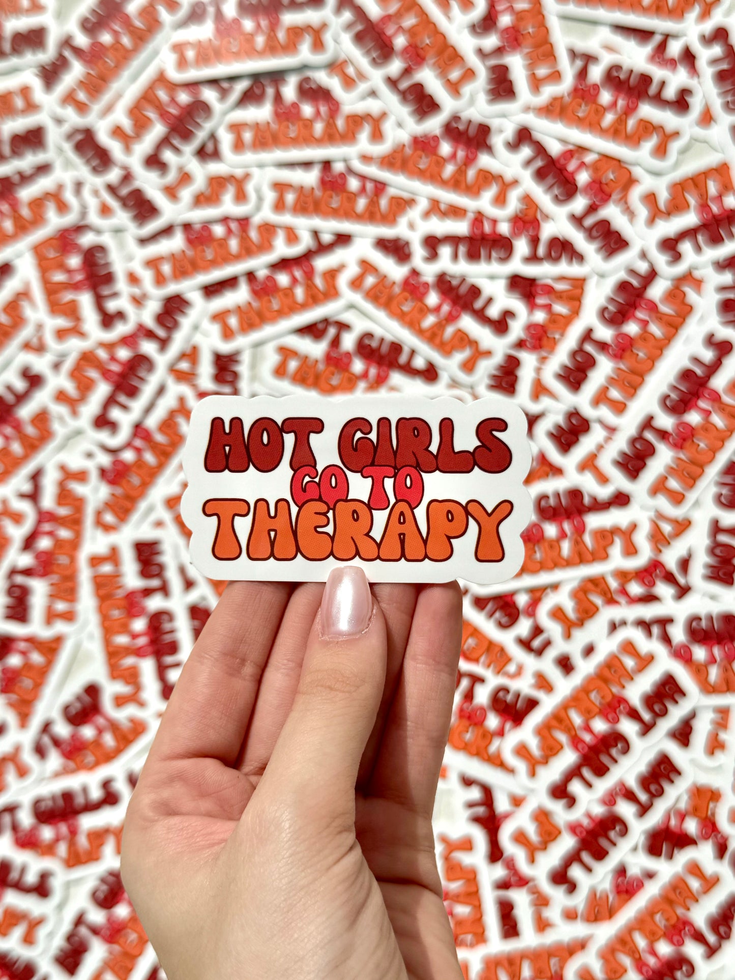 Pegatina "Hot girls go to therapy"